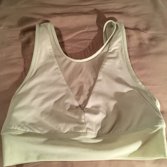 Alo Yoga Jubilee Bra in Icicle size small - Picture 3 of 4
